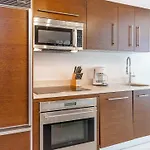 Mvr - Stylish Escape In Icon Brickell